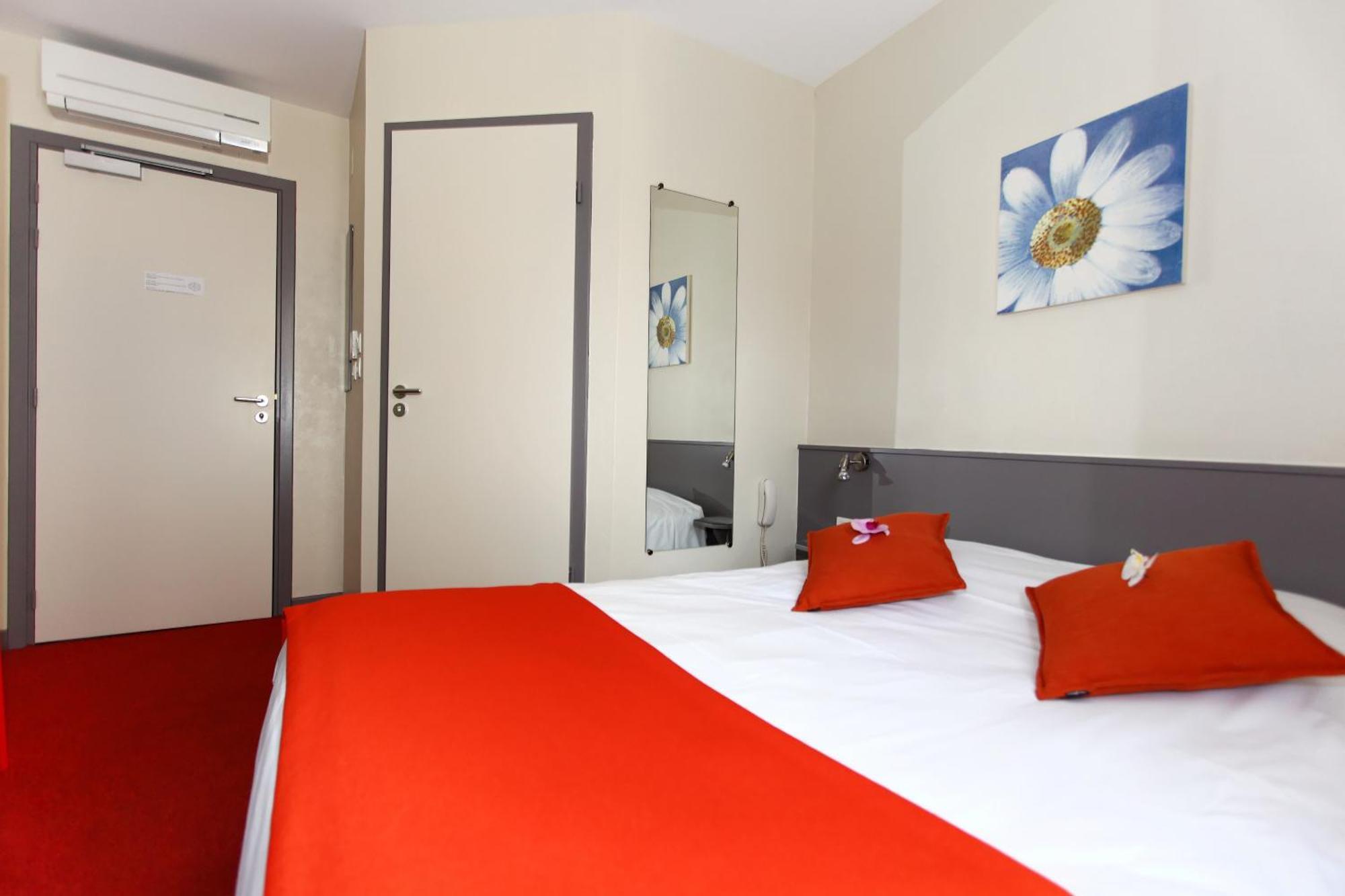 Hotel De L'Ill Strasbourg Eksteriør billede